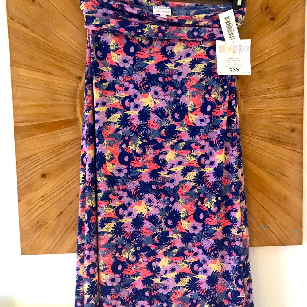 NEW  LuLaRoe Maxi Skirt Size XXS